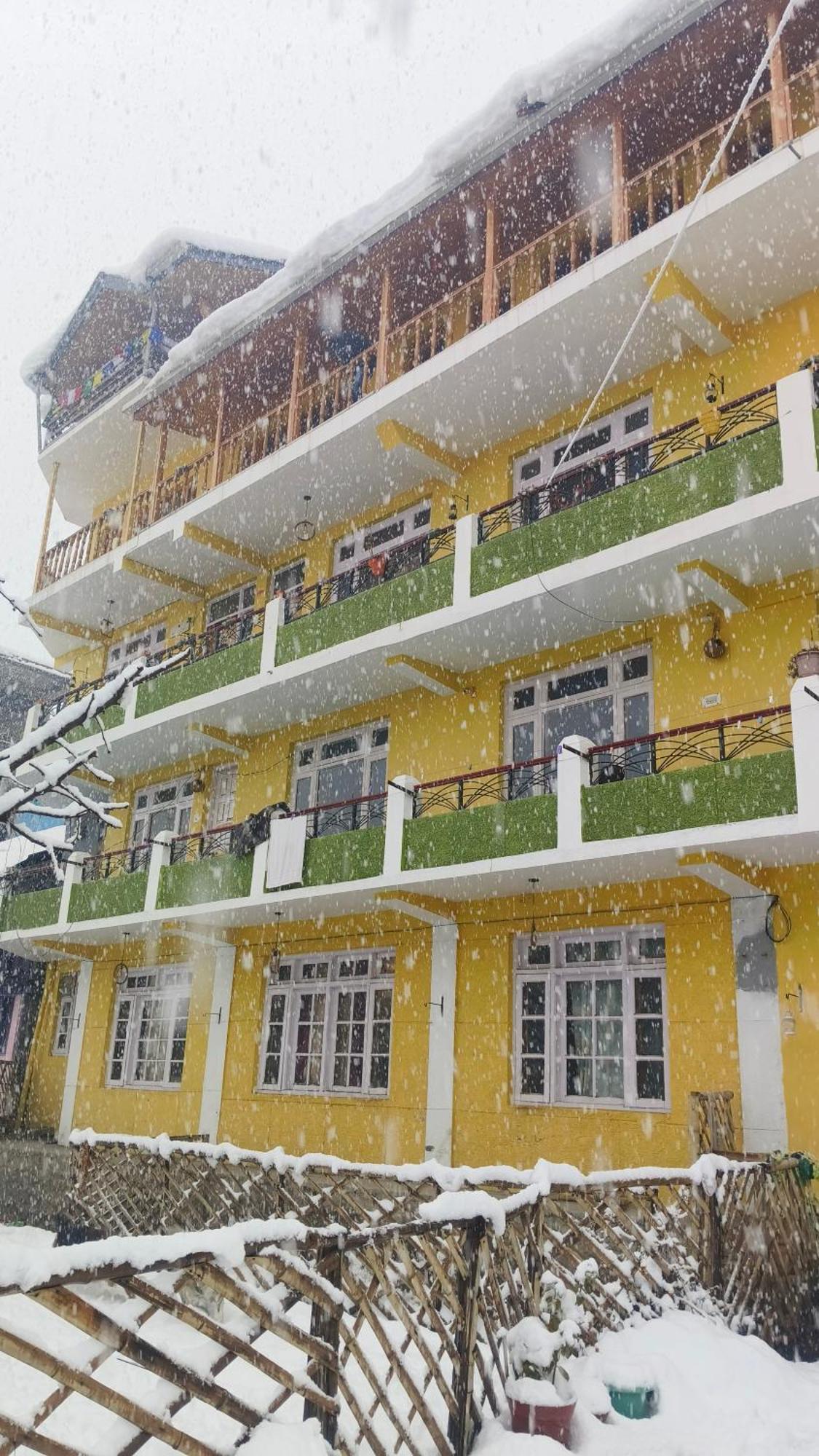 The Homstel Manali Hostel Ngoại thất bức ảnh